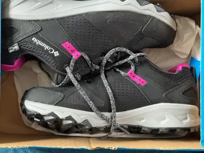 Zapatillas Columbia Mujer (NUEVAS) - miniatura 3