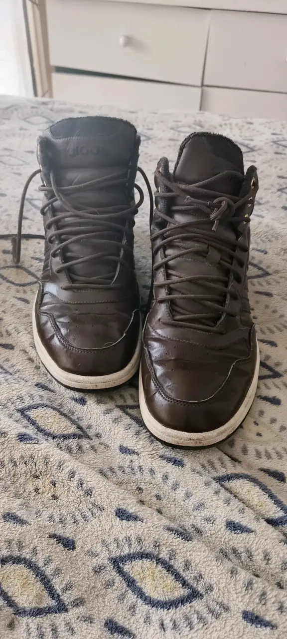 Zapatillas Adidas marrones de cuero - 1
