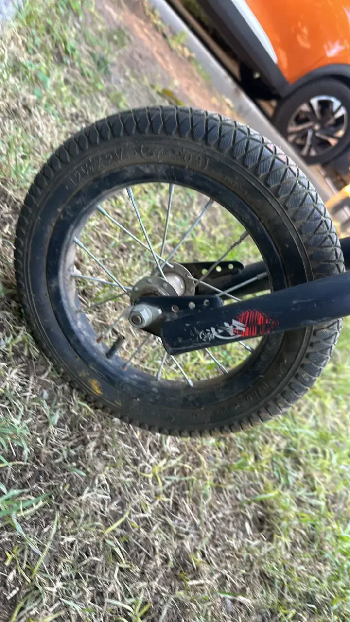 Bicicleta infantil Bianchi BMX con rueditas - 2