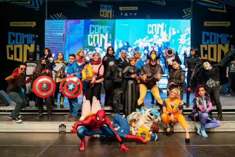VENDO 2 ENTRADAS PARA COMIC CON - 3