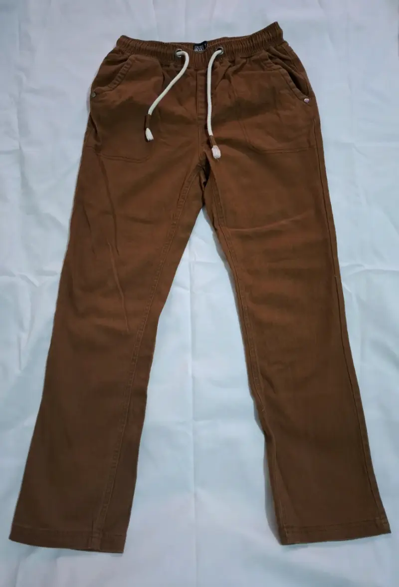 Pantalones casuales marrones para niño - 1