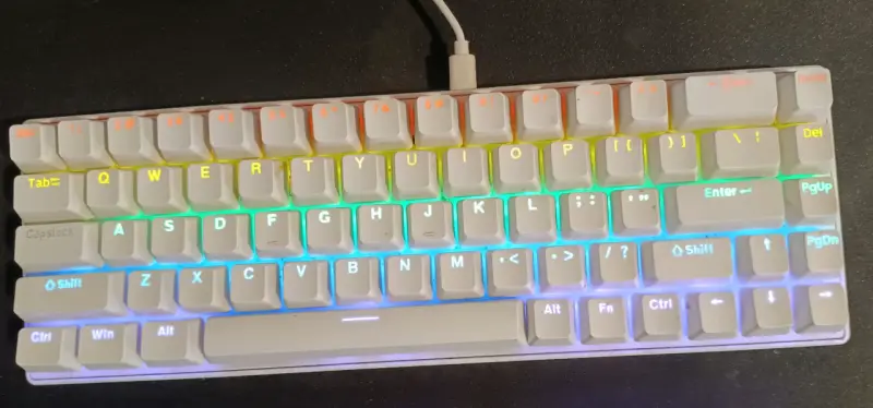 Teclado mecánico retroiluminado - 4