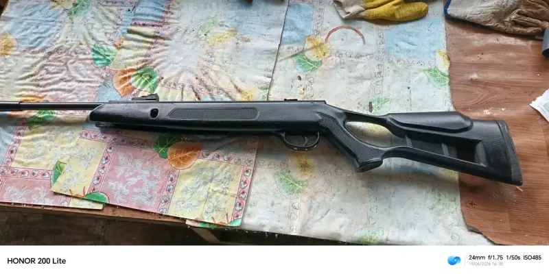 Rifle de aire comprimido negro - 5