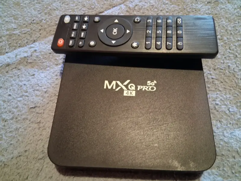 TV Box MXQ Pro 4K con control remoto