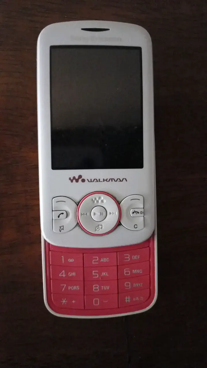 Teléfono Sony Ericsson Walkman W380i rosa