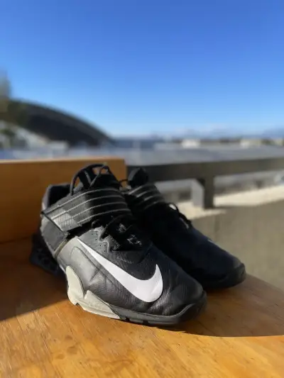 Zapatillas Nike Savaleos 10,5 US - miniatura 5