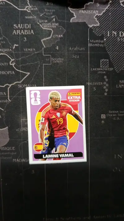 Lámina Panini FIFA Extra Sticker Lamine Vamal - miniatura 1