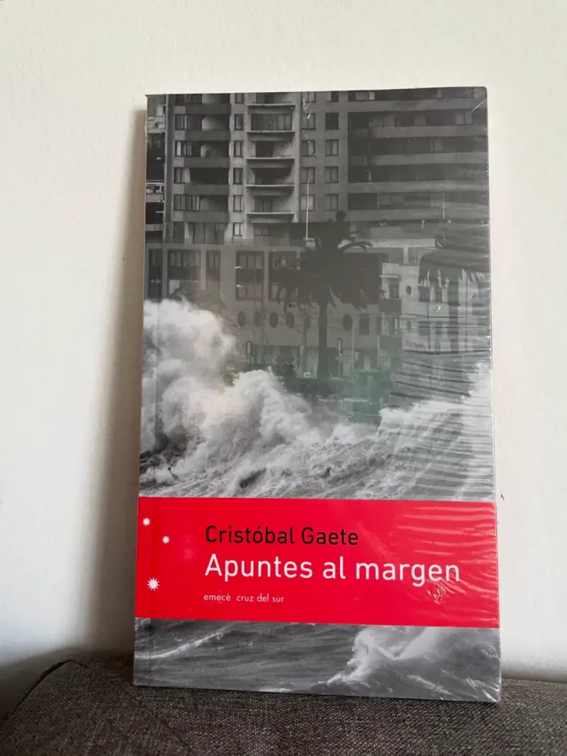 Libro 'Apuntes al margen' de Cristóbal Gaete
