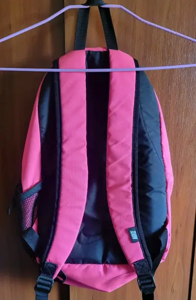 Mochila Nike rosa para mujer - miniatura 3