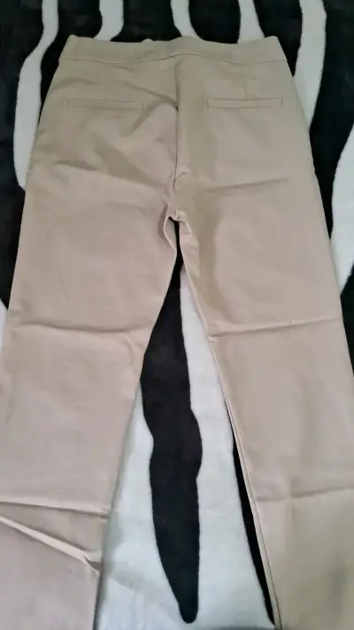 Pantalones negro de vestir para mujer marca Mango - miniatura 3