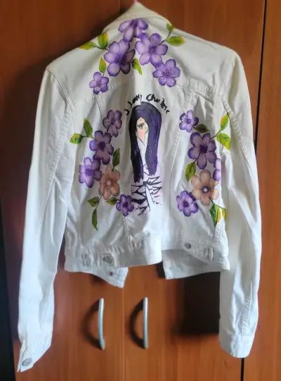 Chaqueta de mezclilla pintada a mano - miniatura 1