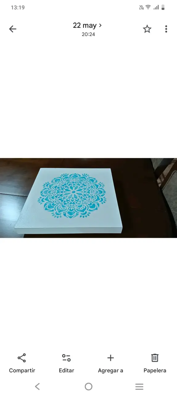 Bandeja decorativa con diseño floral - 2