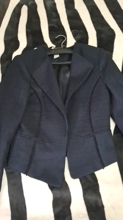 Blazer azul marino  elegante para mujer - miniatura 1