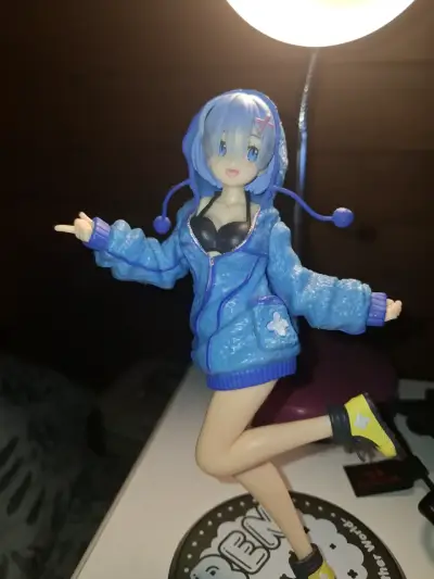 Figura Rem precius figure - miniatura 3