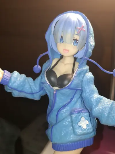 Figura Rem precius figure - miniatura 4