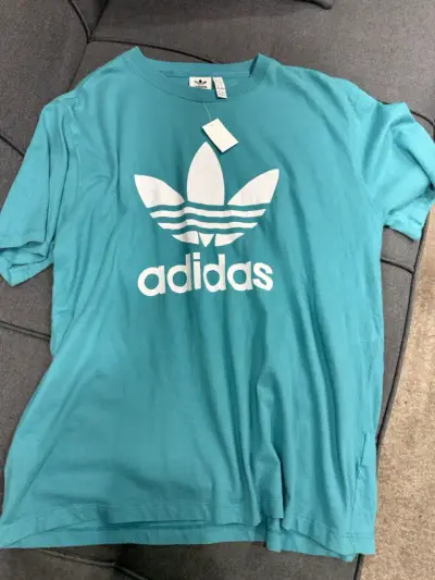 Polera Adidas azul con logo grande - miniatura 2