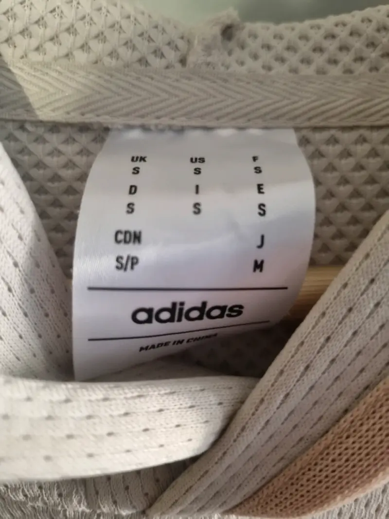 Polerón Adidas originial talla S - 4