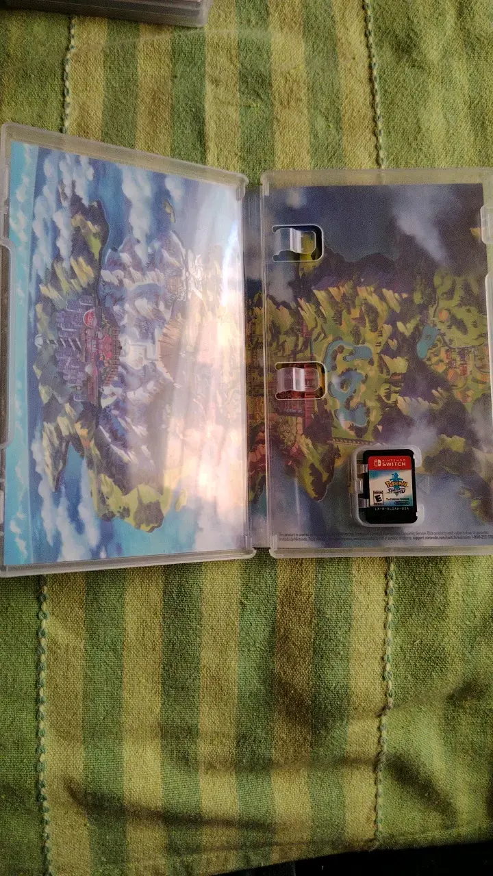 Juego Nintendo Switch Pokémon Sword - 3