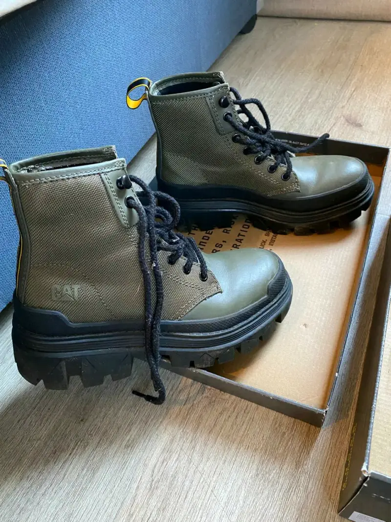 Botas CAT Hardwear Hi Olive Night - 5