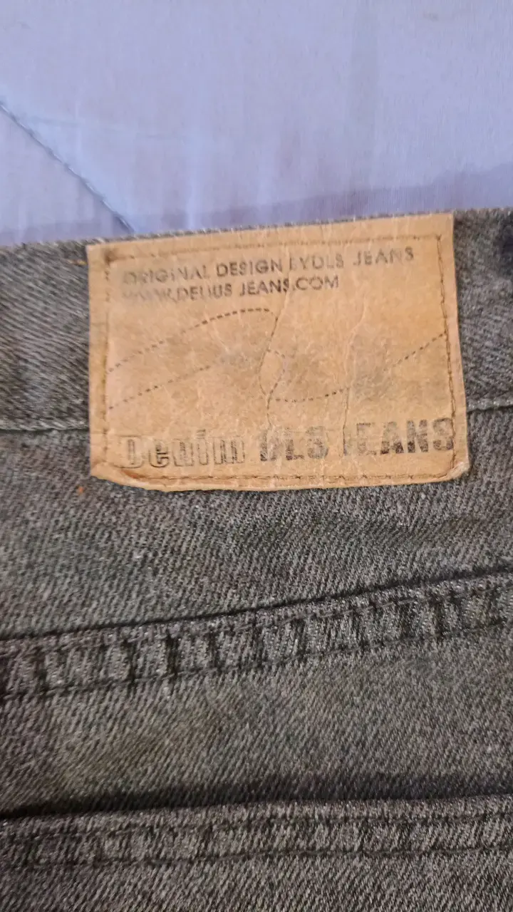 Jeans grises de mezclilla para hombre - 3
