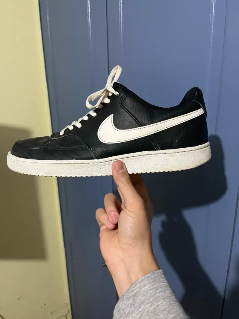 Zapatillas deportivas negras Nike clásicas - 5