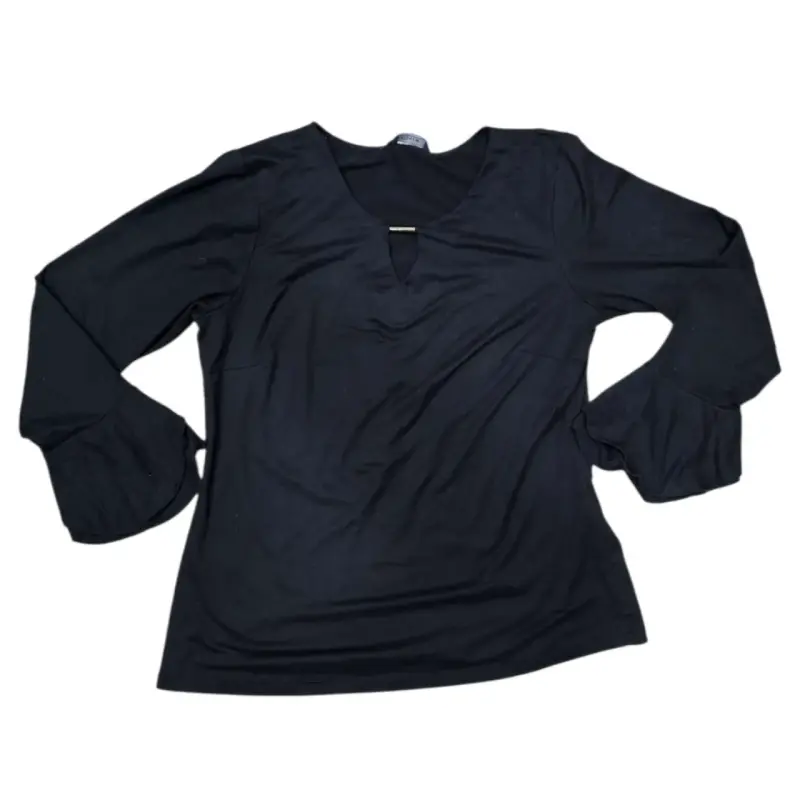 Blusa negra de manga larga elegante - 1