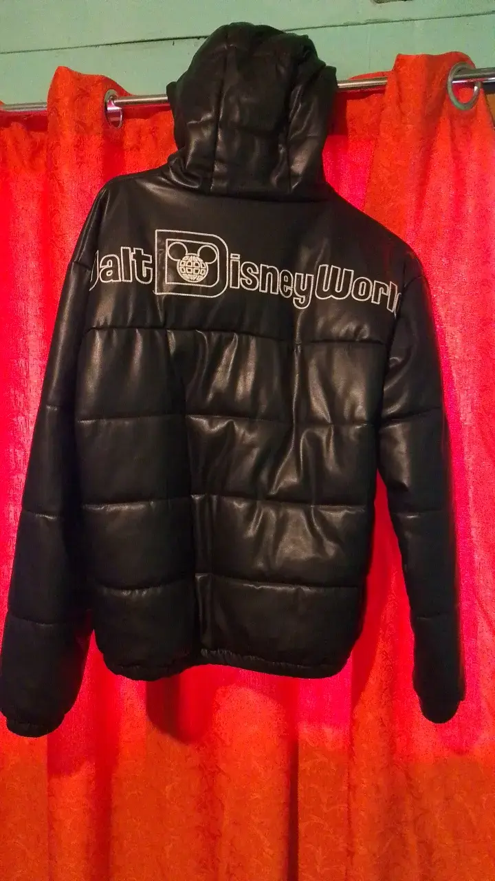 Chaqueta acolchada negra Disney original - 2