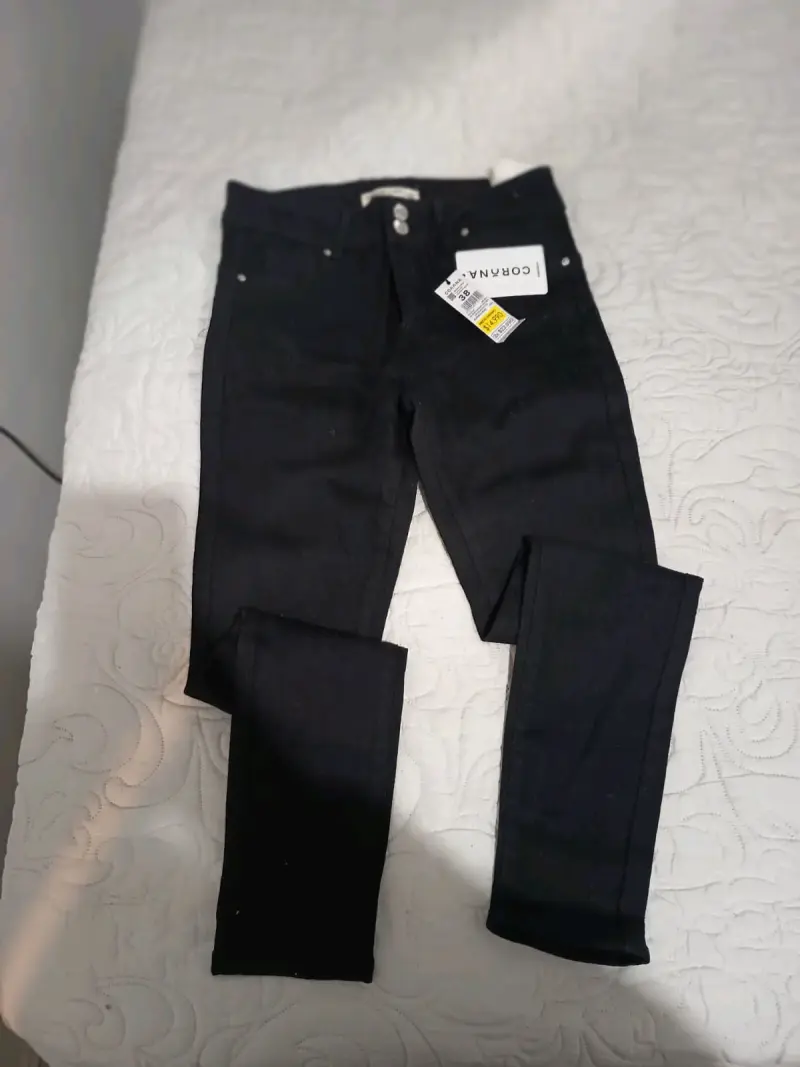 Jeans negros