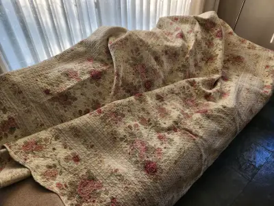 Cubrecama floral acolchado vintage - miniatura 5