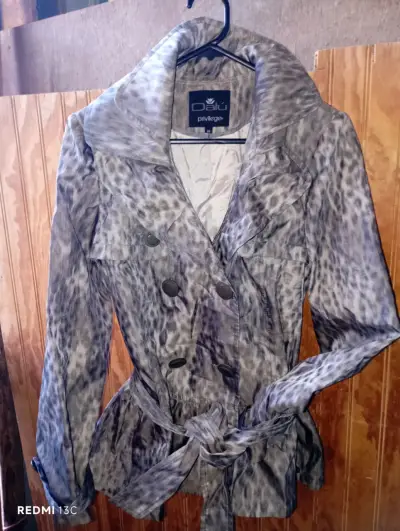 Abrigo animal print Dalu Privilege - miniatura 1