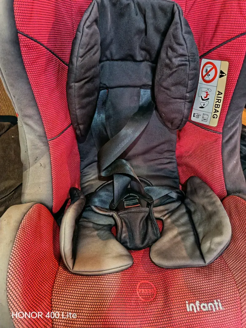 Silla de auto Infanti roja para bebé - 2