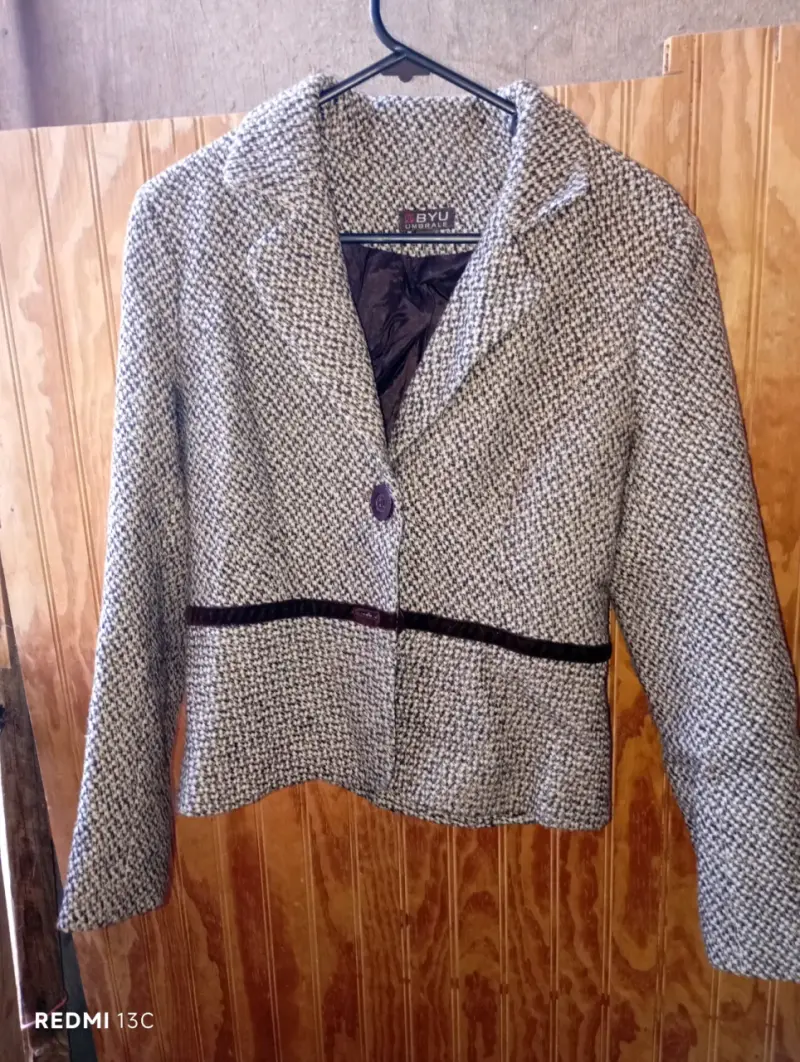 Blazer rosado de terciopelo elegante - 5
