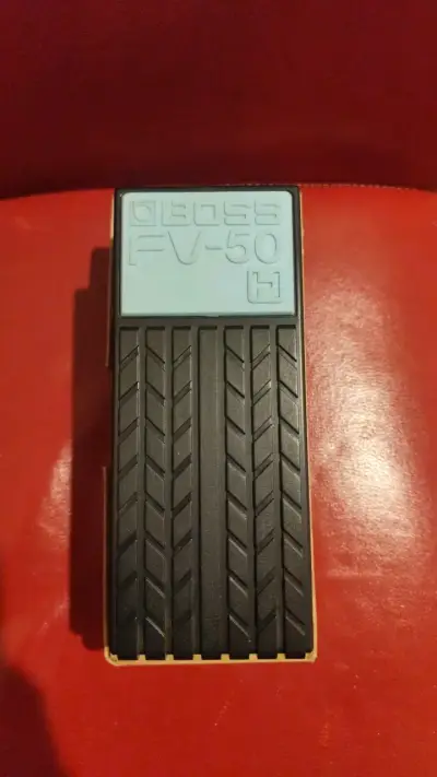 Pedal de volumen Boss FV-50H para guitarra - miniatura 1