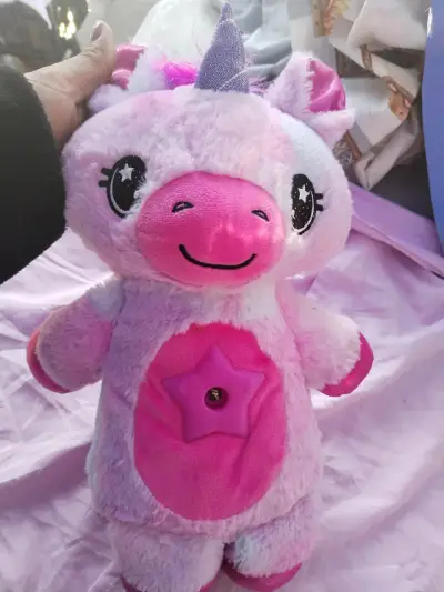 Peluche panda morado y blanco con ojos grandes - miniatura 3