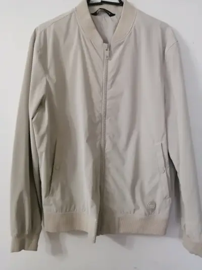 Chaqueta  bomber ZARA color beige para hombre - miniatura 1