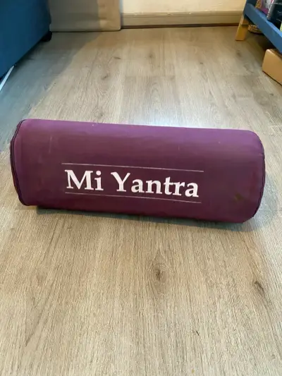 Cojín de yoga Mi Yantra color morado - miniatura 1