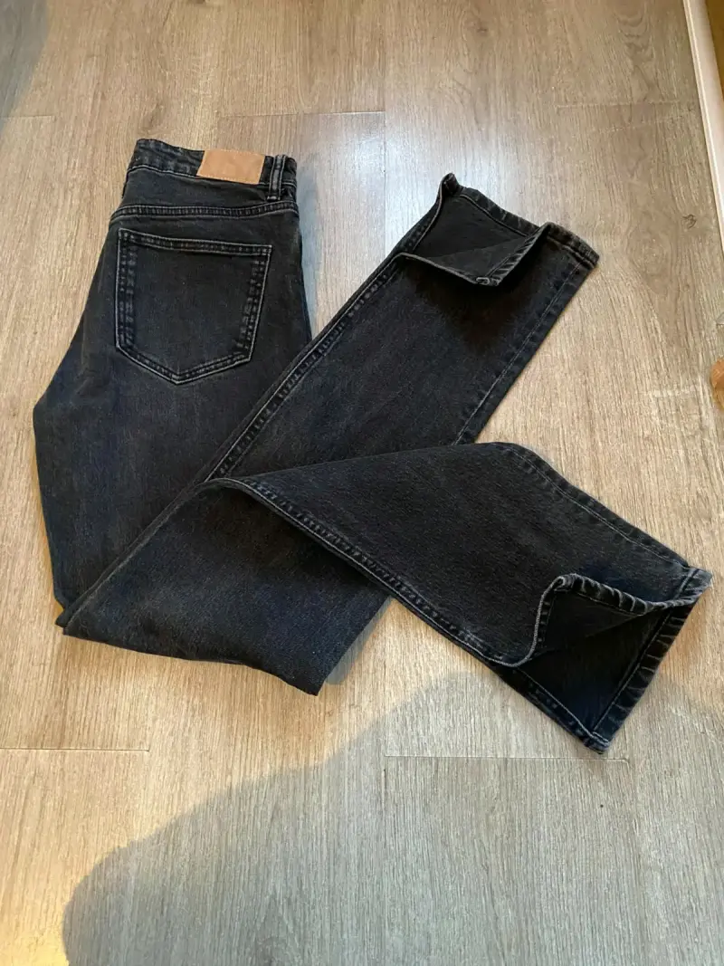 Jeans negros Zara de tiro alto - 3