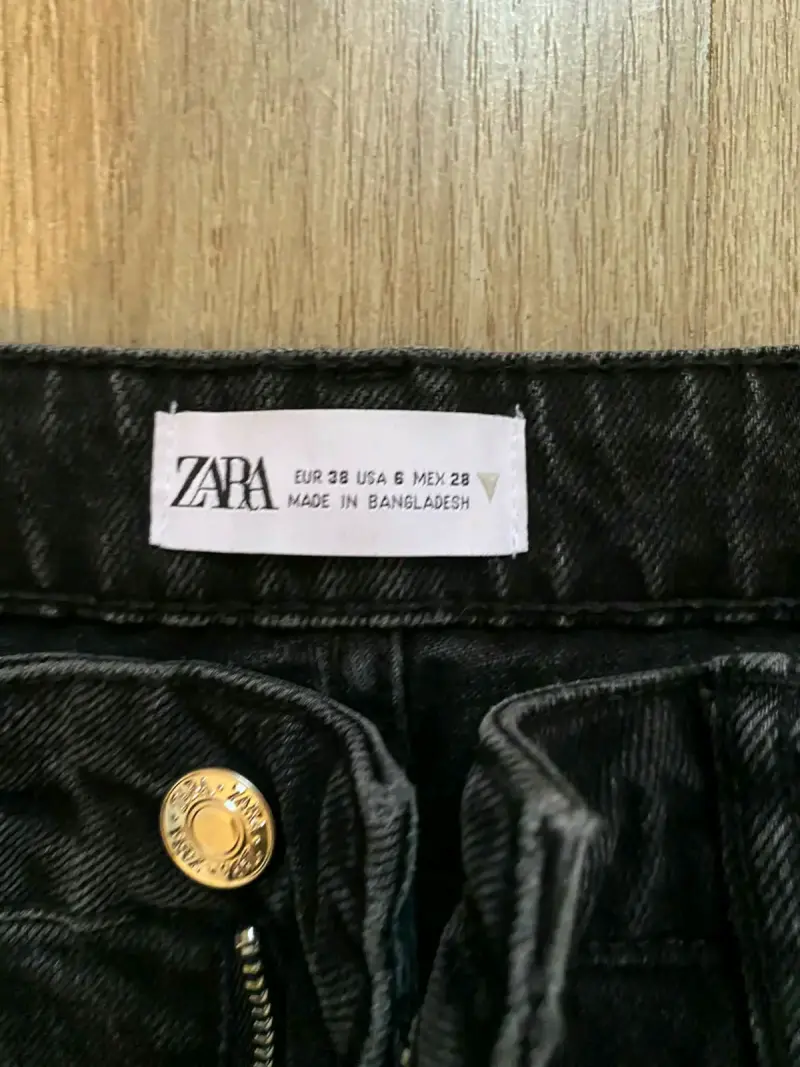 Jeans negros Zara de tiro alto - 4