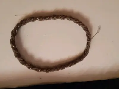 Collar trenzado marrón elegante - miniatura 2