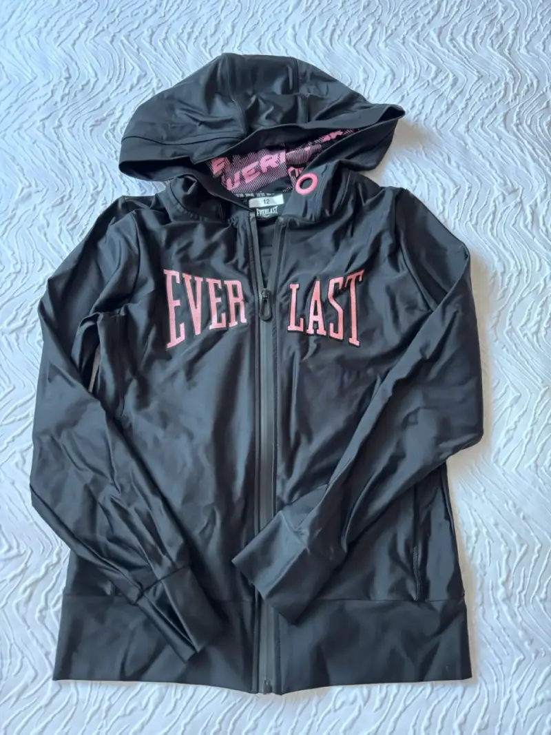 Poleron talla 12, Everlast negra (Lycra)