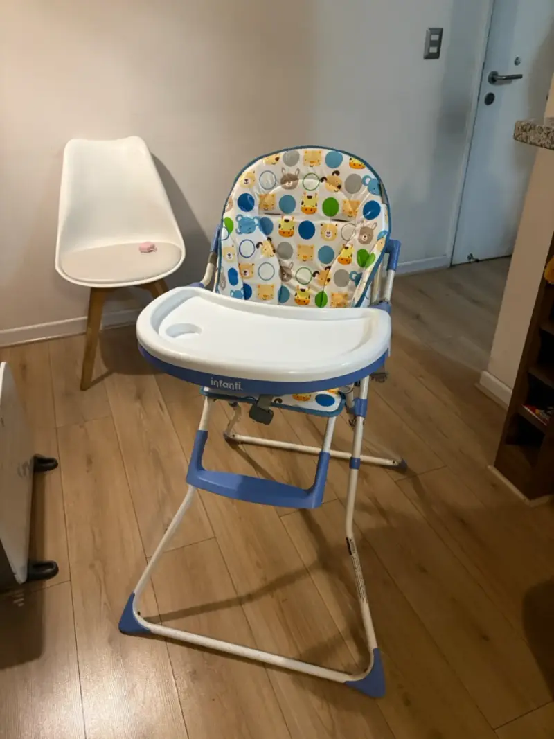 Silla de comer para bebé Infanti plegable