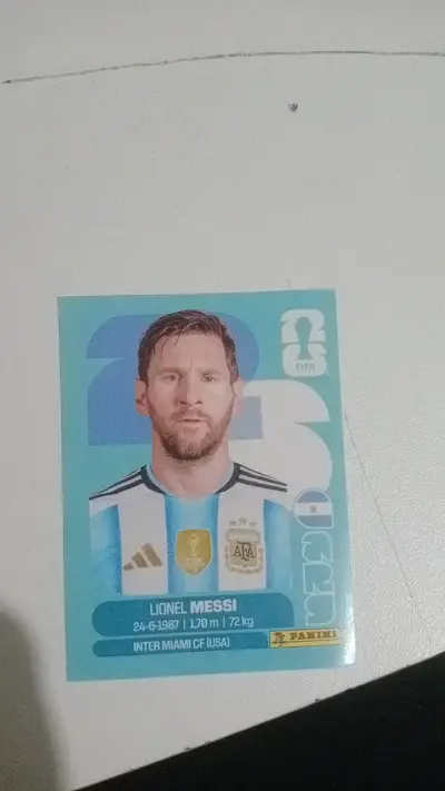 Lámina Panini Lionel Messi FIFA 2026 - miniatura 1