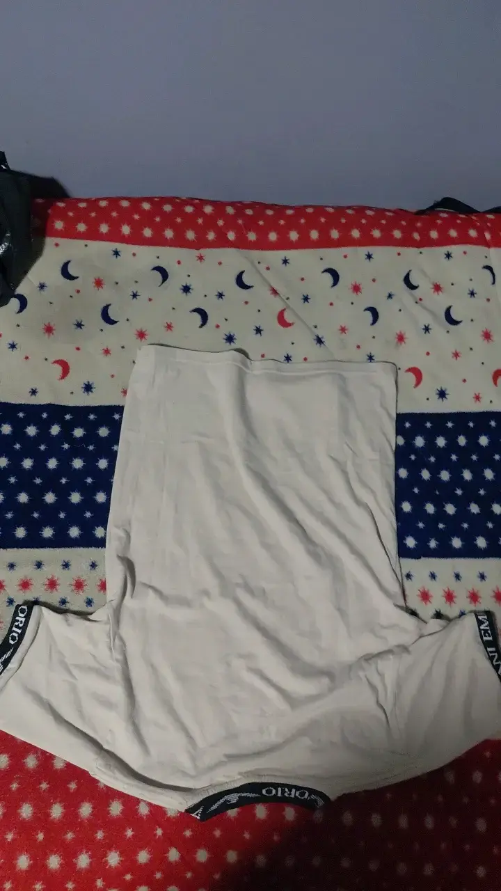 Polera Emporio Armani blanca con logo - 2