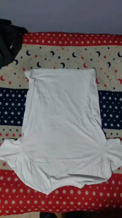 Polera blanca Armani Exchange para hombre - miniatura 2