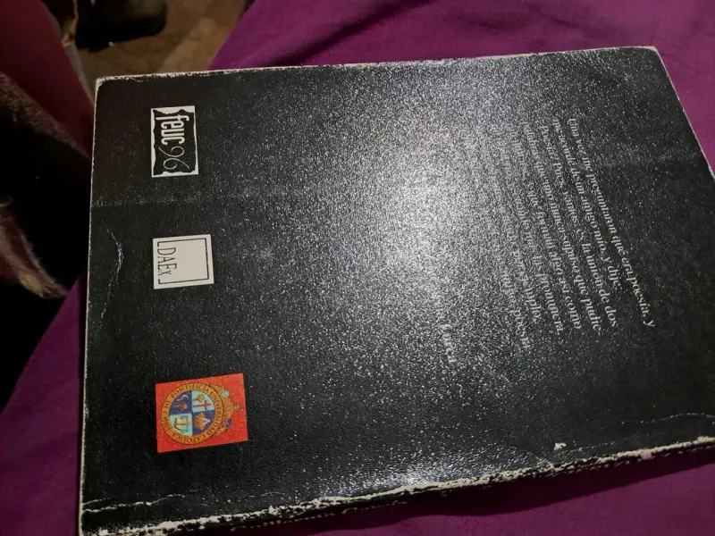 Libro 'Ciervo Vulnerado' de Guillermo García - 2