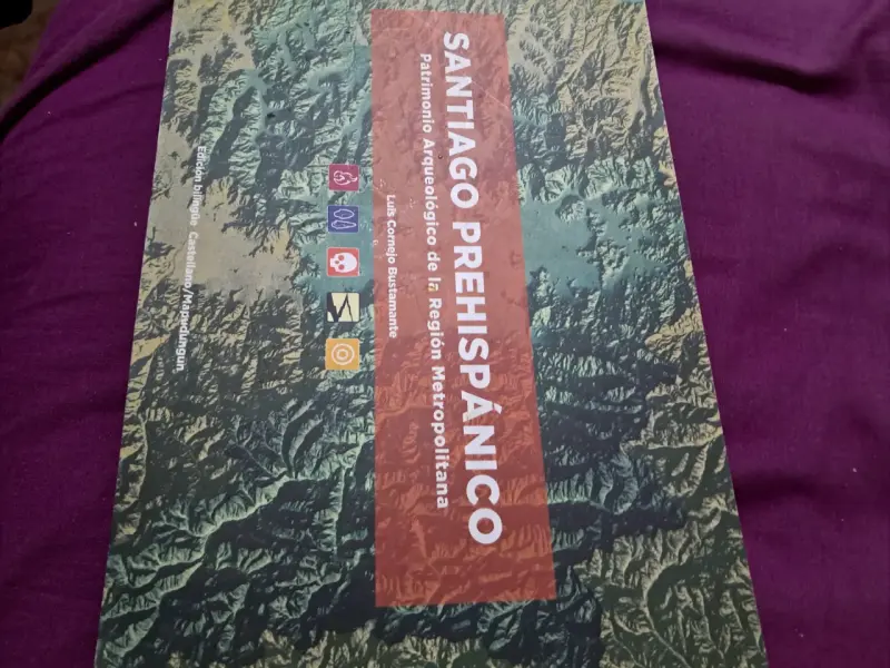 Libro 'Santiago Prehispánico' edición bilingüe - 3