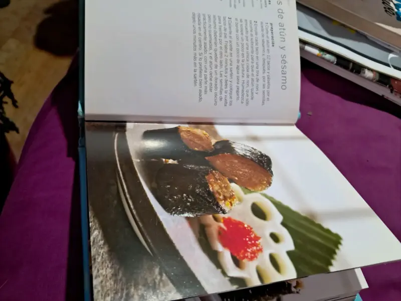 Libro de recetas de sushi con tapa dura dura - 2