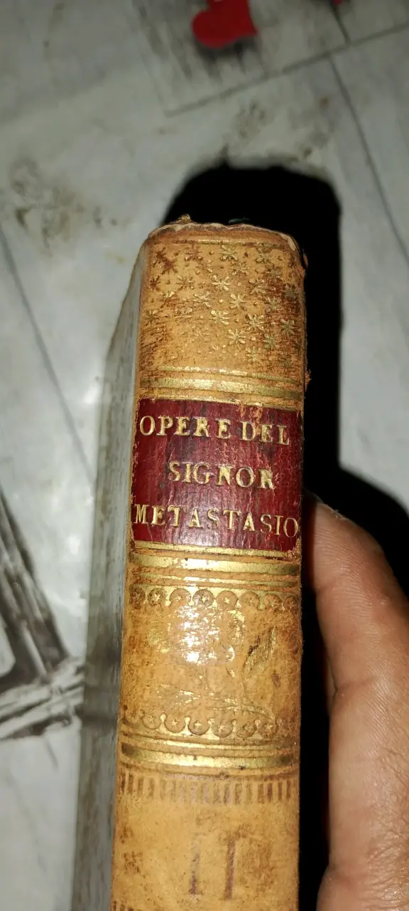 Libro antiguo 'Opere del Signor Abate Pietro Metastasio' - 2