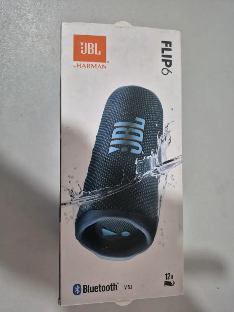 Parlante Bluetooth JBL Flip 6 resistente al agua