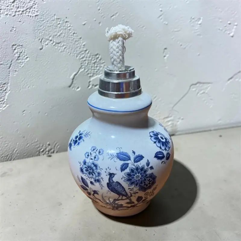 Lámpara de aceite de cerámica decorativa